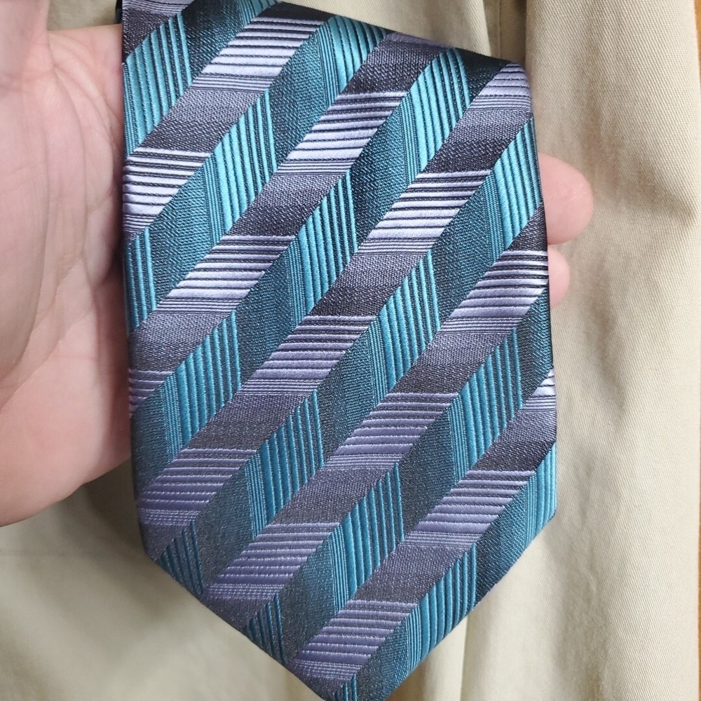 Umo Lorenzo OS Necktie Mens Teal Grey Lavender Geometric Stripe Silk Look Formal